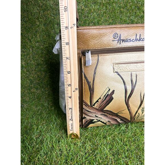 Anuschka Hand Painted Leopard‎ Leather Crossbody Organizer NWT - Picture 9 of 12